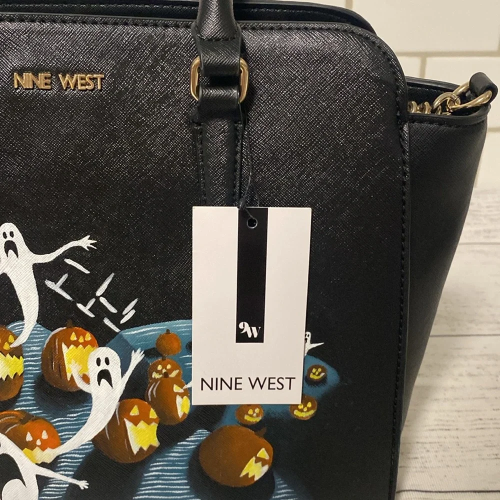 *Cup of Horror The Nightmare Before Christmas Pumpkin Patch Satchel Purse Bag - Picture 4 of 14